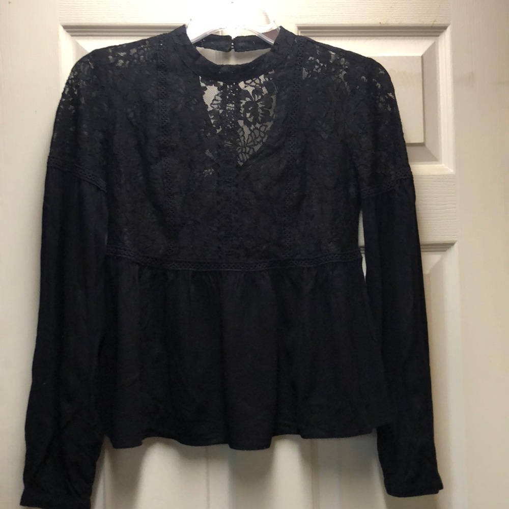 Forever 21 Black Long Sleeve Lace Top